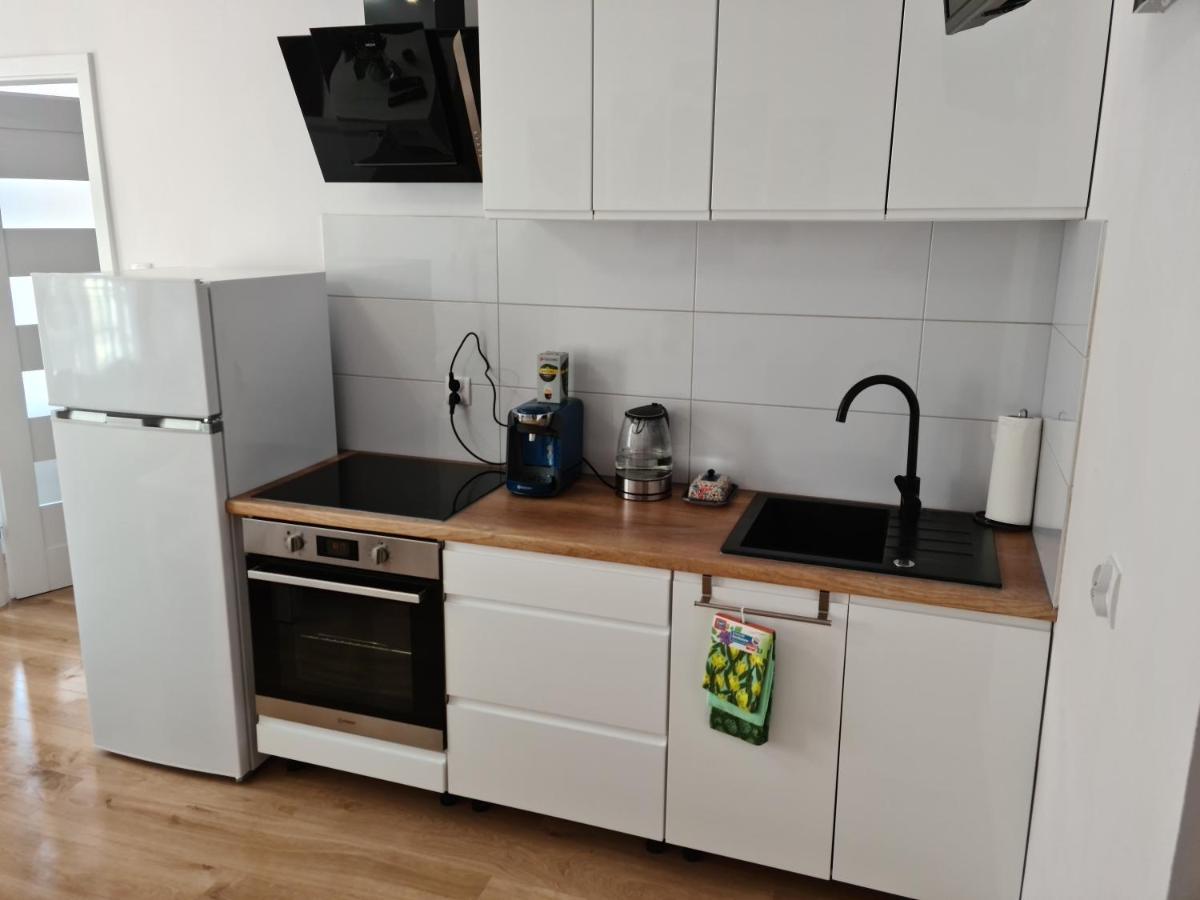 Apartament De Luxe Emily Jelenia Góra Extérieur photo